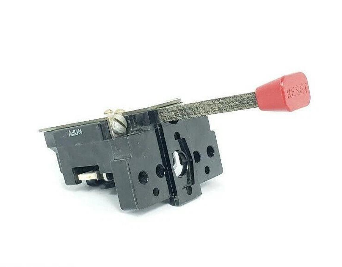 Used ALLEN BRADLEY X-155649 THERMAL OVERLOAD MANUAL RESET TYPE: B4-B5