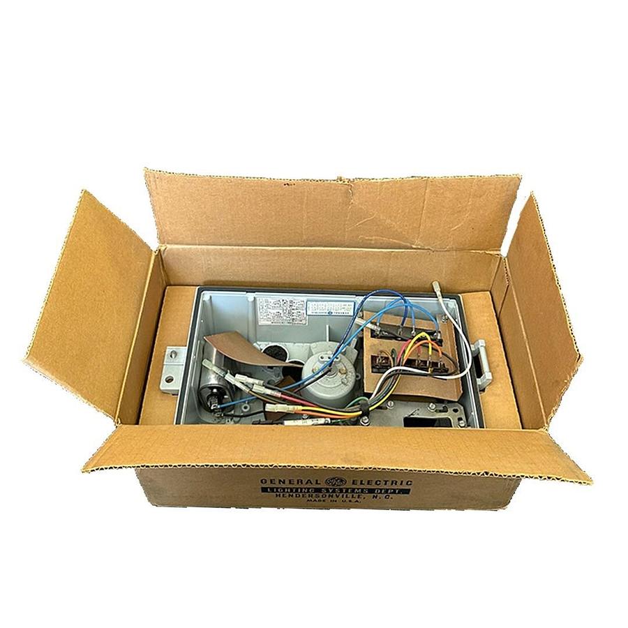 Used NEW GENERAL ELECTRIC H2017C FILTR-GARD LUMINAIRE BALLAST 175W MULTI-VOLT
