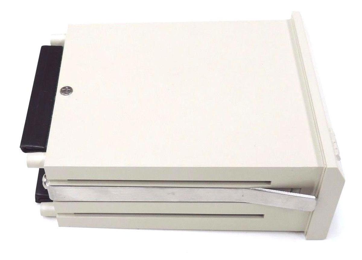 Used NIB DIGITAC 2840AC DIGITAL PANEL METER CONTROLLER 5 DIGIT