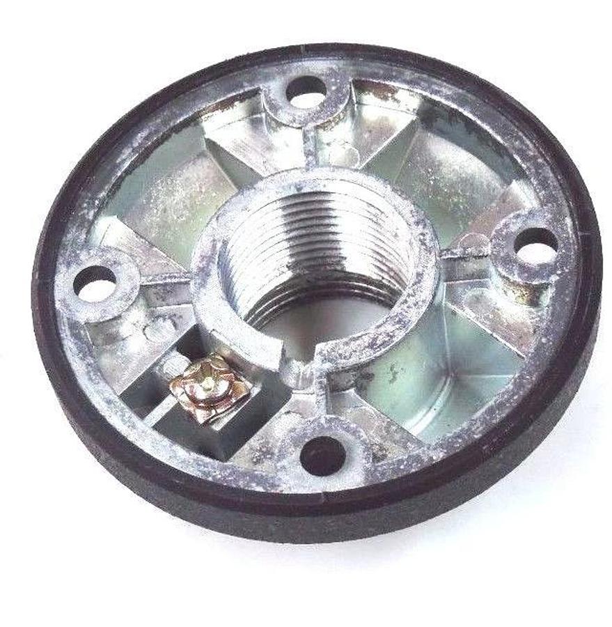 Used NIB EATON CUTLER-HAMMER E26S109 4-HOLE MOUNTING BASE E26-S109 SER. A1