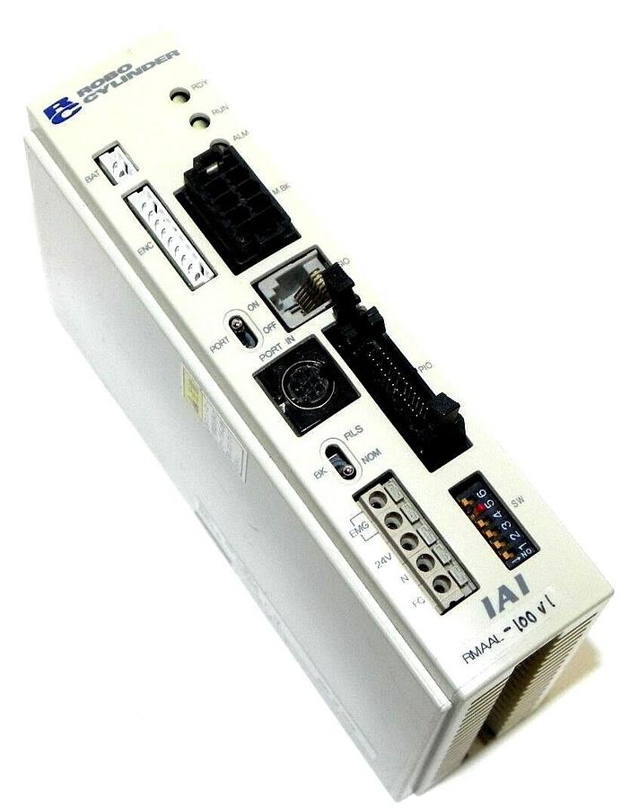 Used IAI ROBO CYLINDER RCP-C-RMA-A ACTUATOR CONTROLLER RMAAL-100 V1 W/ BATTERY PACK