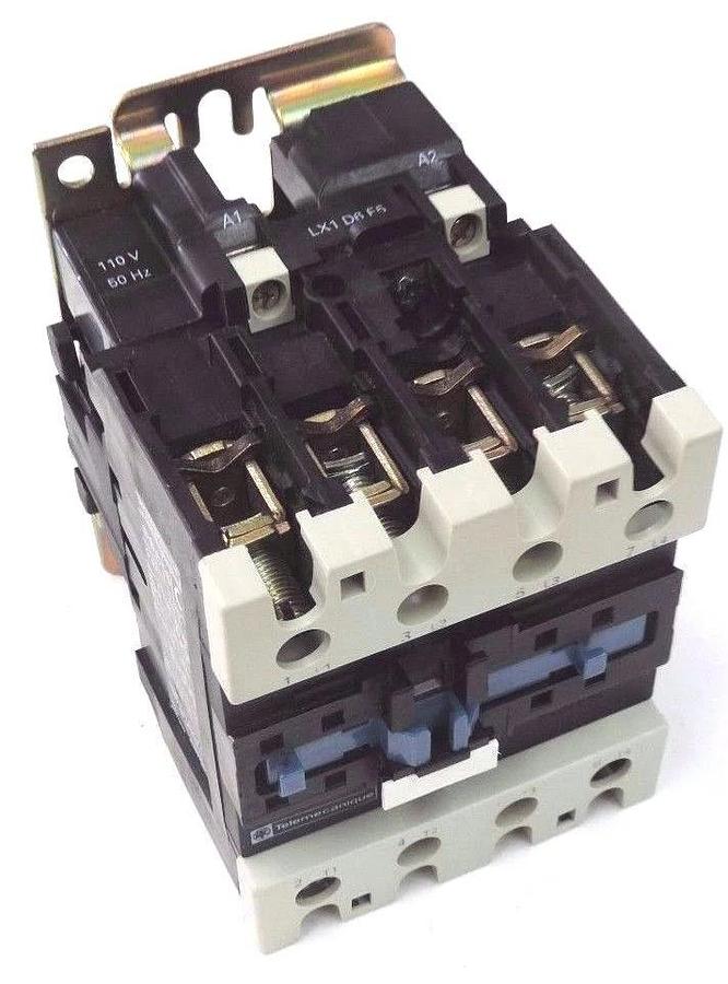 NIB TELEMECANIQUE LC1D40004F5 CONTACTOR LC1-D40004F5, 110V, 50HZ