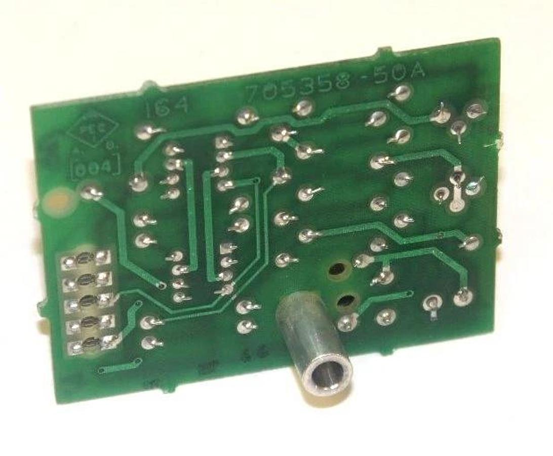 Used RELIANCE ELECTRIC 0-57002-20 SPEED PRESET INTERFACE BOARD 05700220