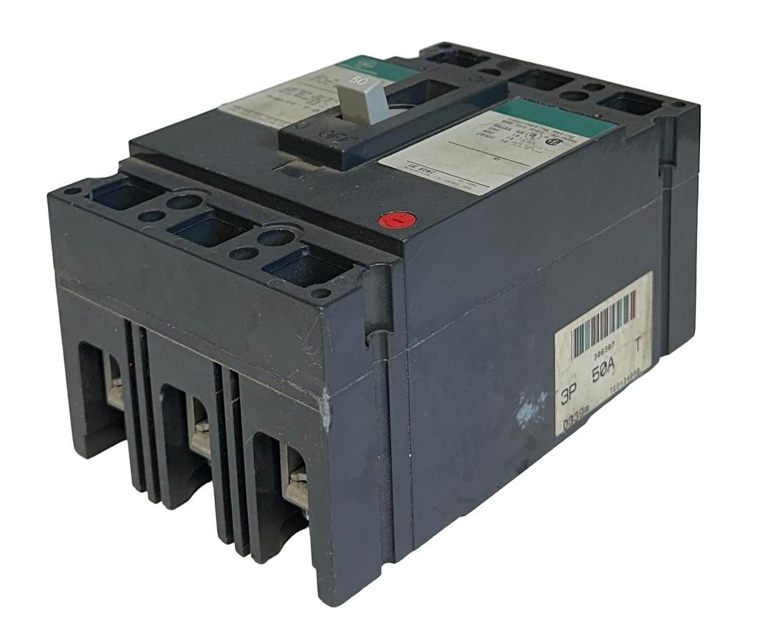 Used GENERAL ELECTRIC TED134050 INDUSTRIAL CIRCUIT BREAKER 50A 480VAC 250VDC 3P NSNP