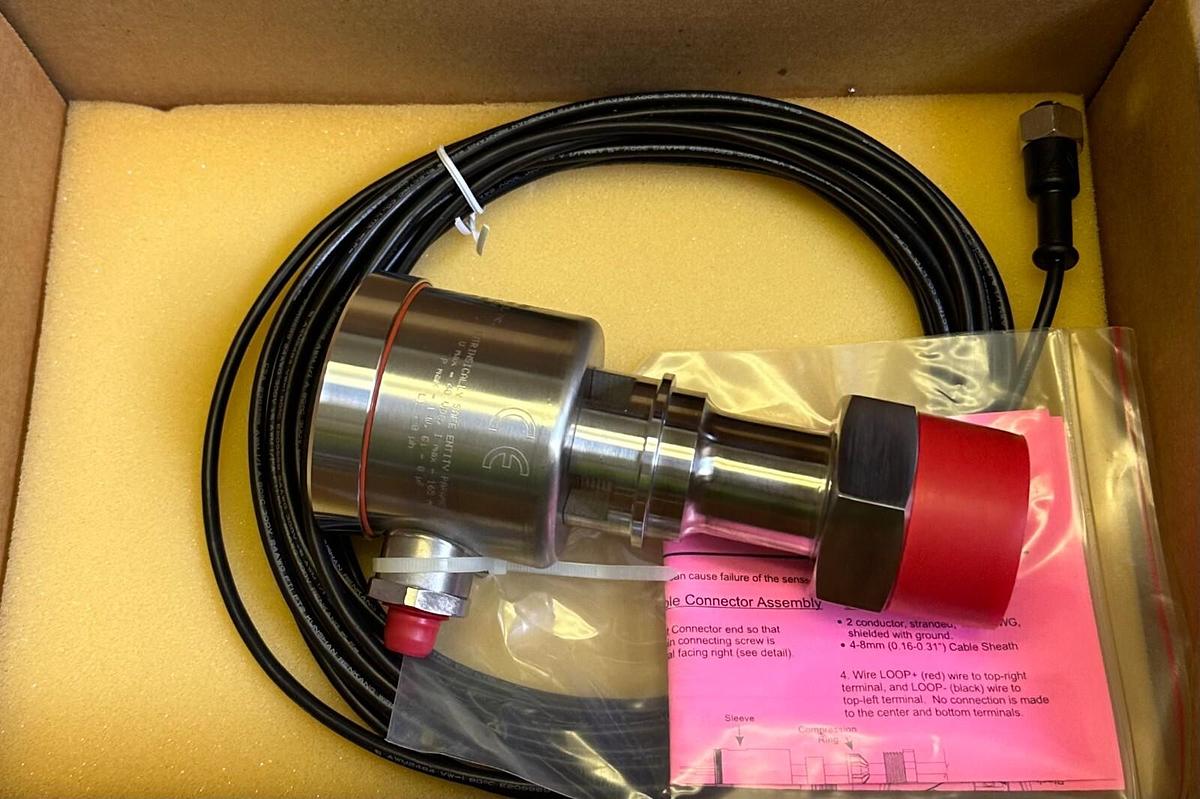 Used NEW ANDERSON SX5059200501320 SX DRIFTLESS PHARMACEUTICAL LEVEL TRANSMITTER