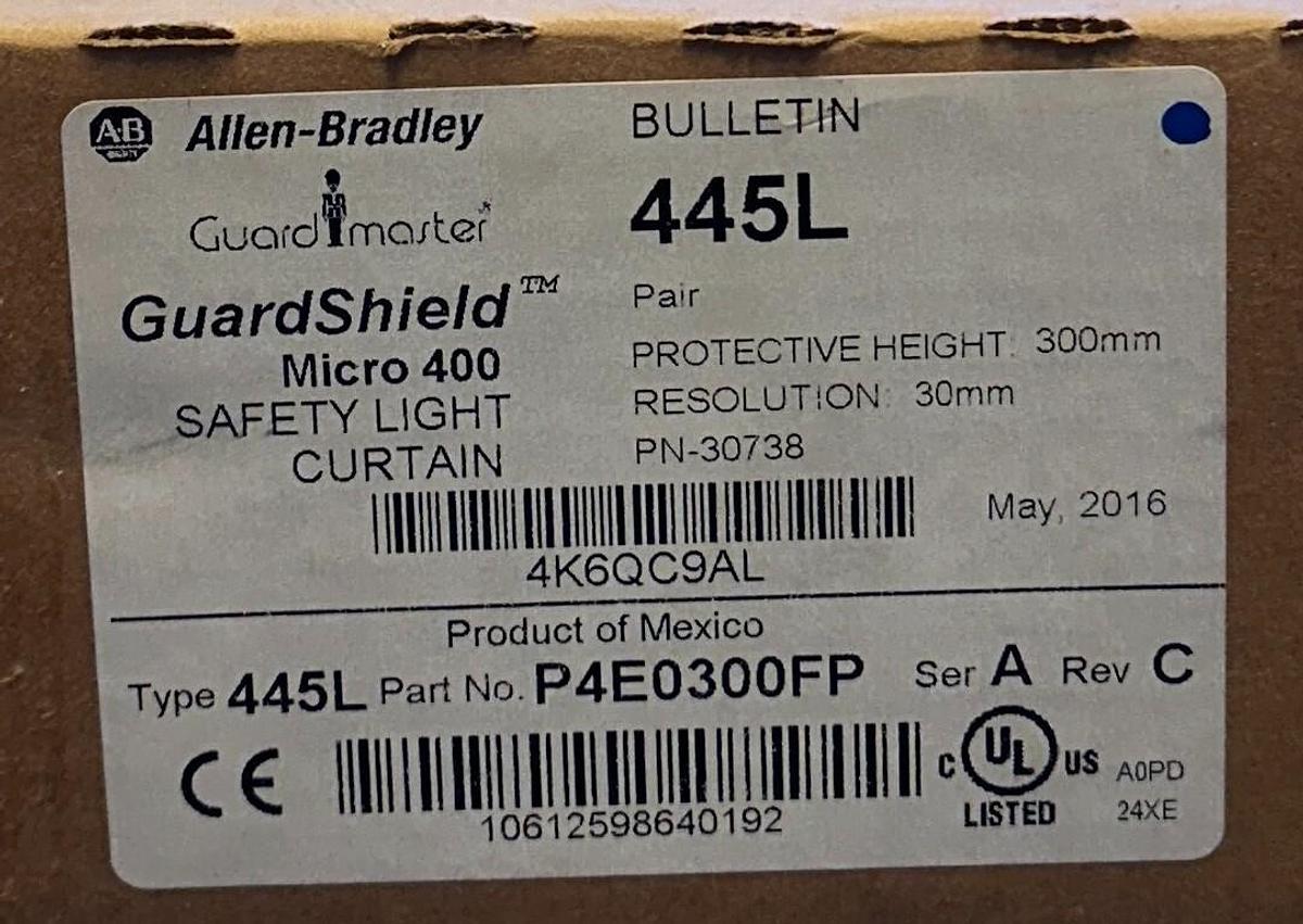Used ALLEN BRADLEY 445L-P4E0300FP /A GuardShield Micro 400 LIGHT CURTAIN PAIR NSMP