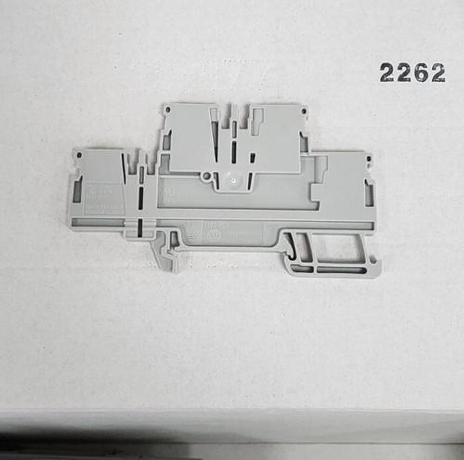 Used BOX OF 37 NEW ALLEN BRADLEY 1492-PD3 /A IEC FEED-THROUGH PUSH-IN TERMINAL BLOCKS