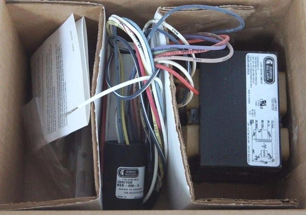 Used NIB SPARTAN RKS150/M BALLAST/LAMP KIT 120/208/240/277V BALLAST 150WATT