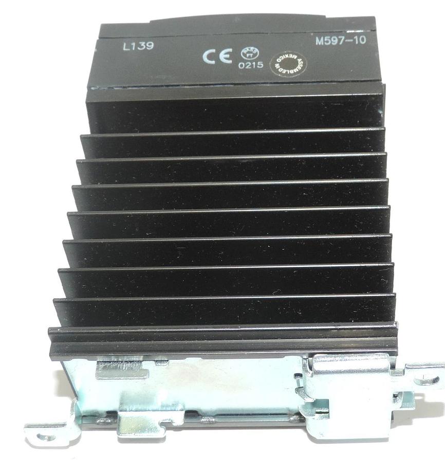 NIB CRYDOM CMRA2435 SOLID STATE RELAY 120/240VAC, 35A