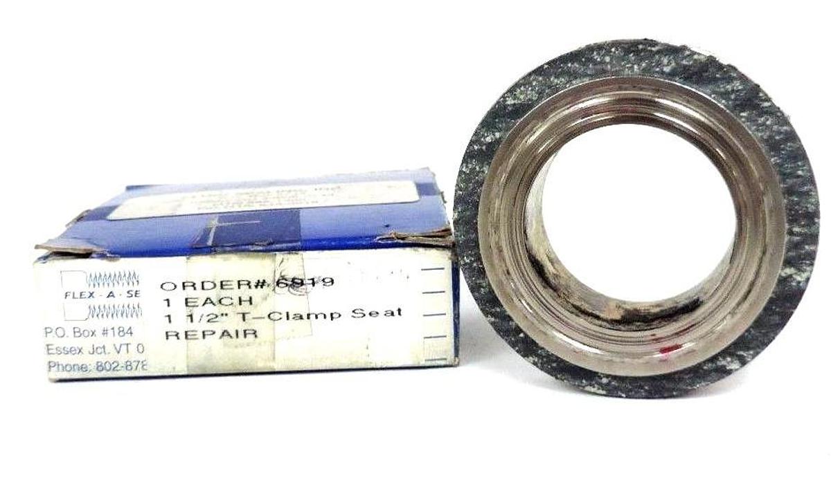 Used NIB FLEX-A-SEAL 1-1/2'' T-CLAMP SEAT ORDER # 6919