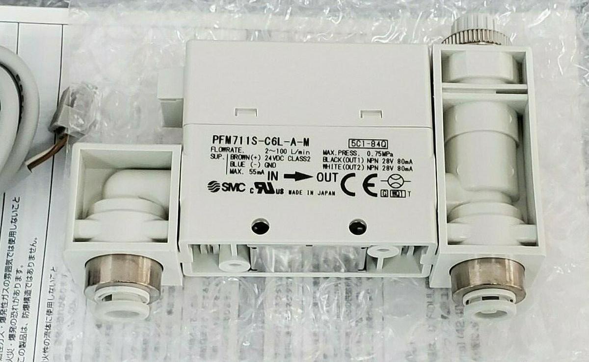 Used BOX OF 2 NEW SMC PFM711S-C6L-A-M DIGITAL FLOW SWITCH 5C1-84Q PF1E90 PFM711SC6LAM