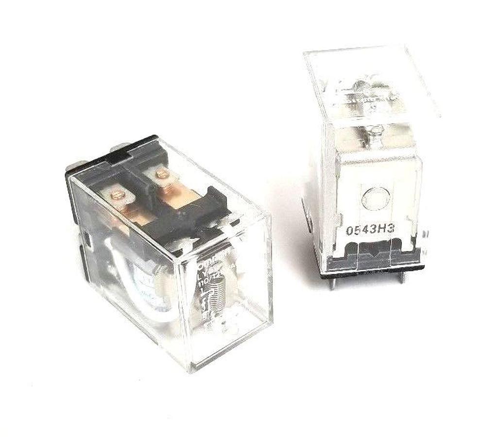 Used LOT OF 2 OMRON LY2 RELAYS 110/120VAC