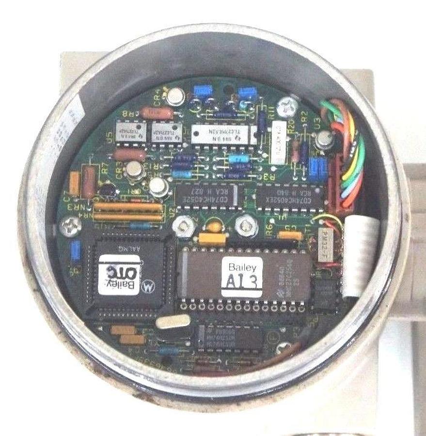 Used BAILEY BC12611350 DIFF PRESSURE TRANSMITTER 6"H2O W/ 25710006IWG TRANSDUCER 9/39