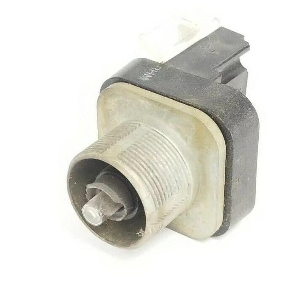 Used ALLEN BRADLEY 800T-Q10 SER. N PILOT LIGHT 120V (DAMAGED)
