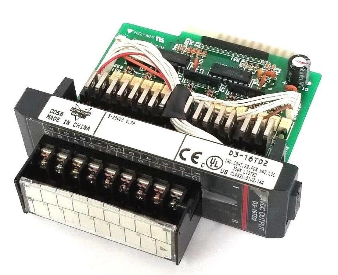 Used AUTOMATION DIRECT D3-16TD2 SOURCING OUTPUT MODULE D316TD2