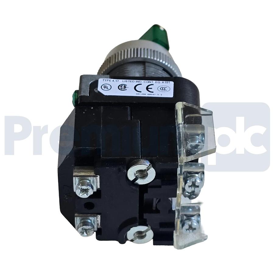 Used Allen-Bradley 800T-16HGH2KB6AX /V Selector Switch 30mm 2-Pos Green LED 120V NSMP