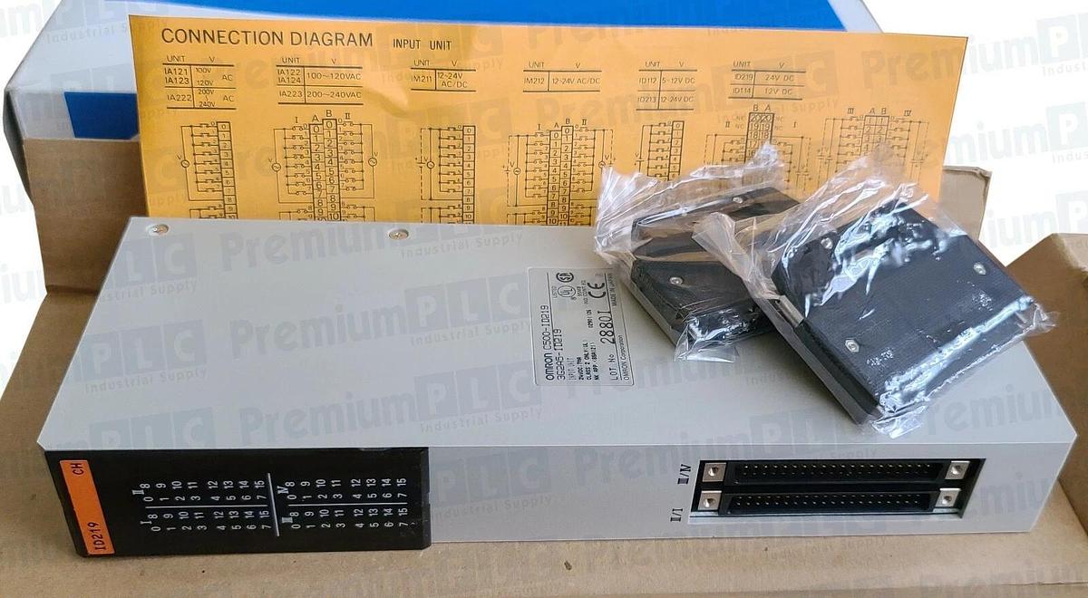NEW OMRON C500-ID219 / C500ID219 SYSMAC INPUT UNIT 24VDC, 7mA 3G2A5-ID219