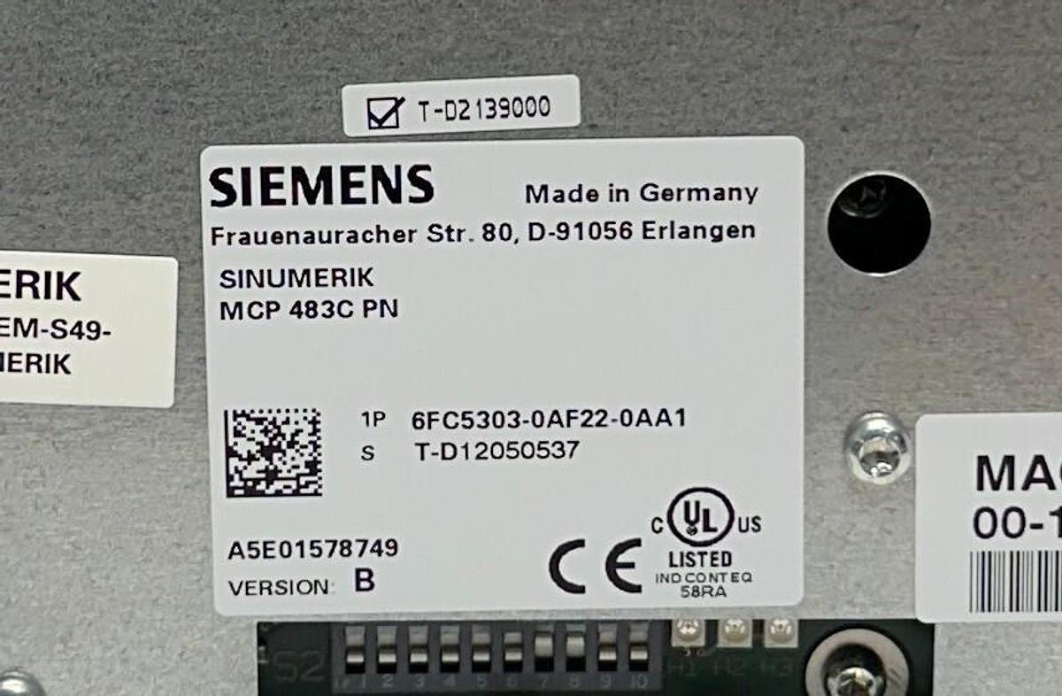 Used SIEMENS 6FC5303-0AF22-0AA1 / 6FC53030AF220AA1 SINUMERIK MCP 483C PN ENet NSNP