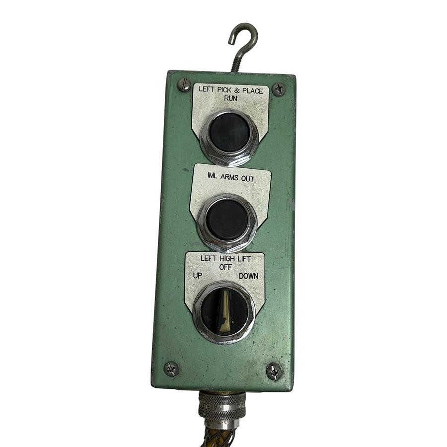 Used Custom Industrial 3-Button Crane Pendant Control Station with Super-Trex Cord