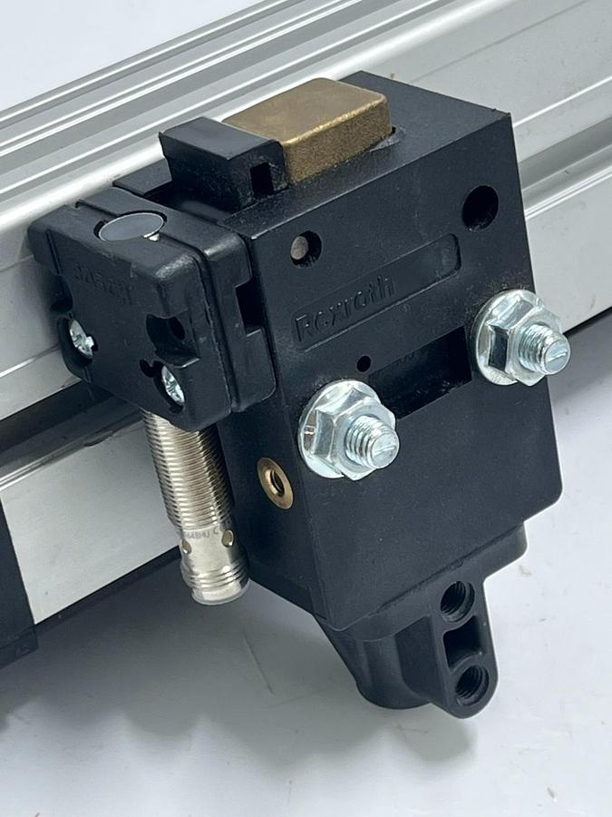 Used BOSCH REXROTH 3842518043 Single Track Belt Conveyor,Stop Gate & BALUFF SENSOR