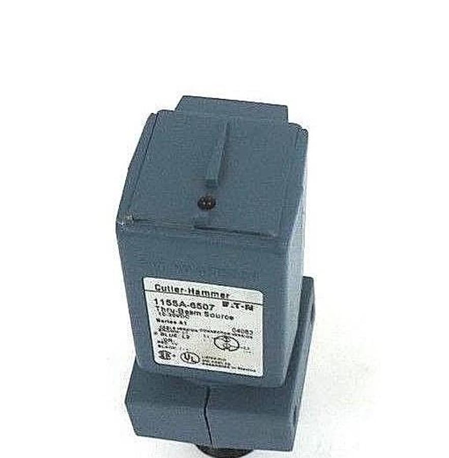 Used CUTLER-HAMMER 1155A-6507 THRU-BEAM SOURCE 1155A6507, 10-30VDC, SER. A1