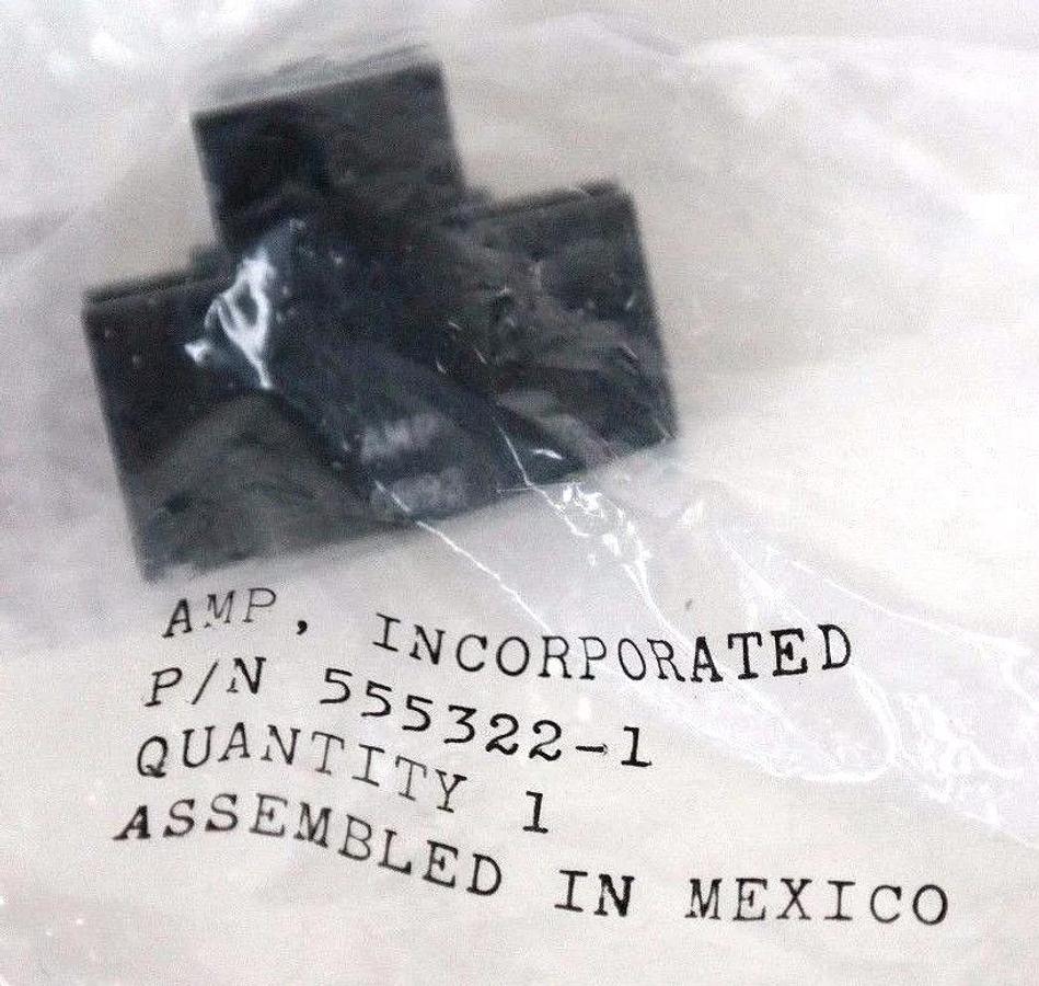 Used LOT OF 10 NEW AMP 555322-1 MODULAR DATA CONNECTORS 5553221