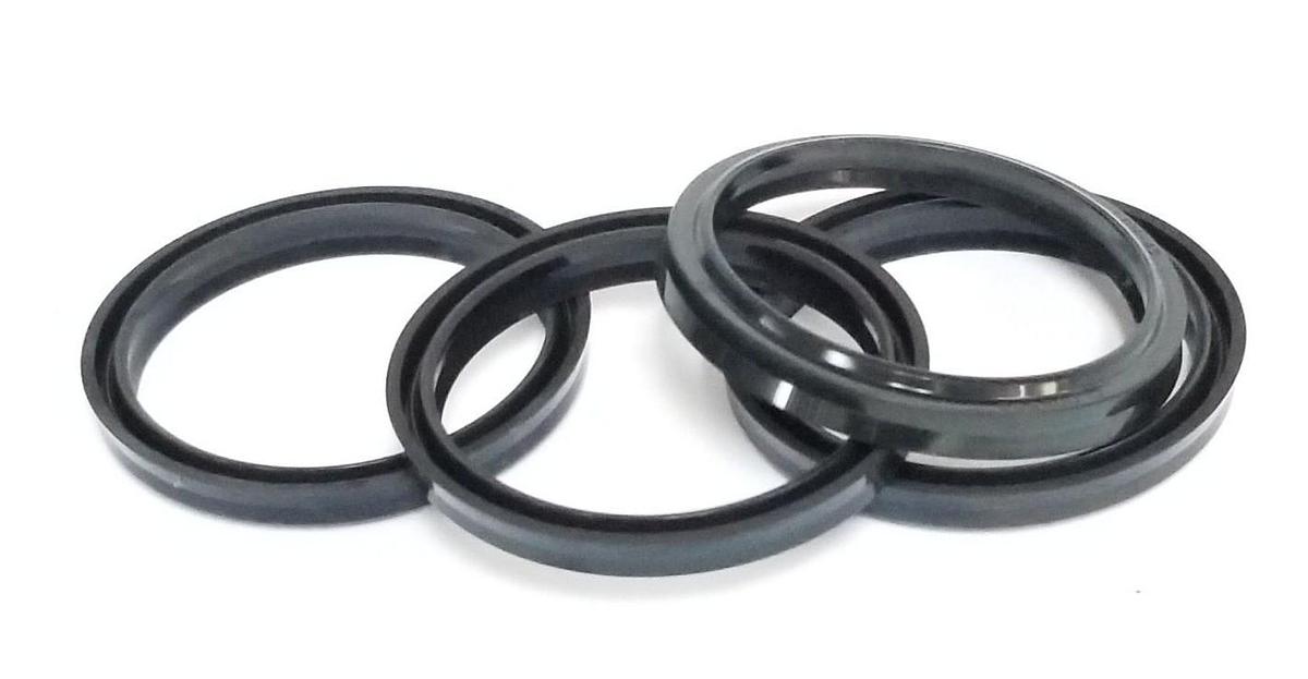 Used LOT OF 4 NEW NOK SDR-45 WHIPPER RING SEALS SDR45