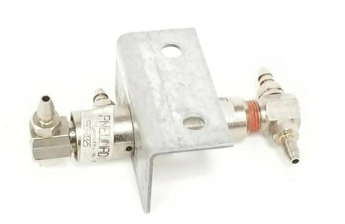 Used PNEUMADYNE S93-0325 FLOW CONTROL VALVE 593-0325 W/ AP-2 PILOT OPERATOR AP2