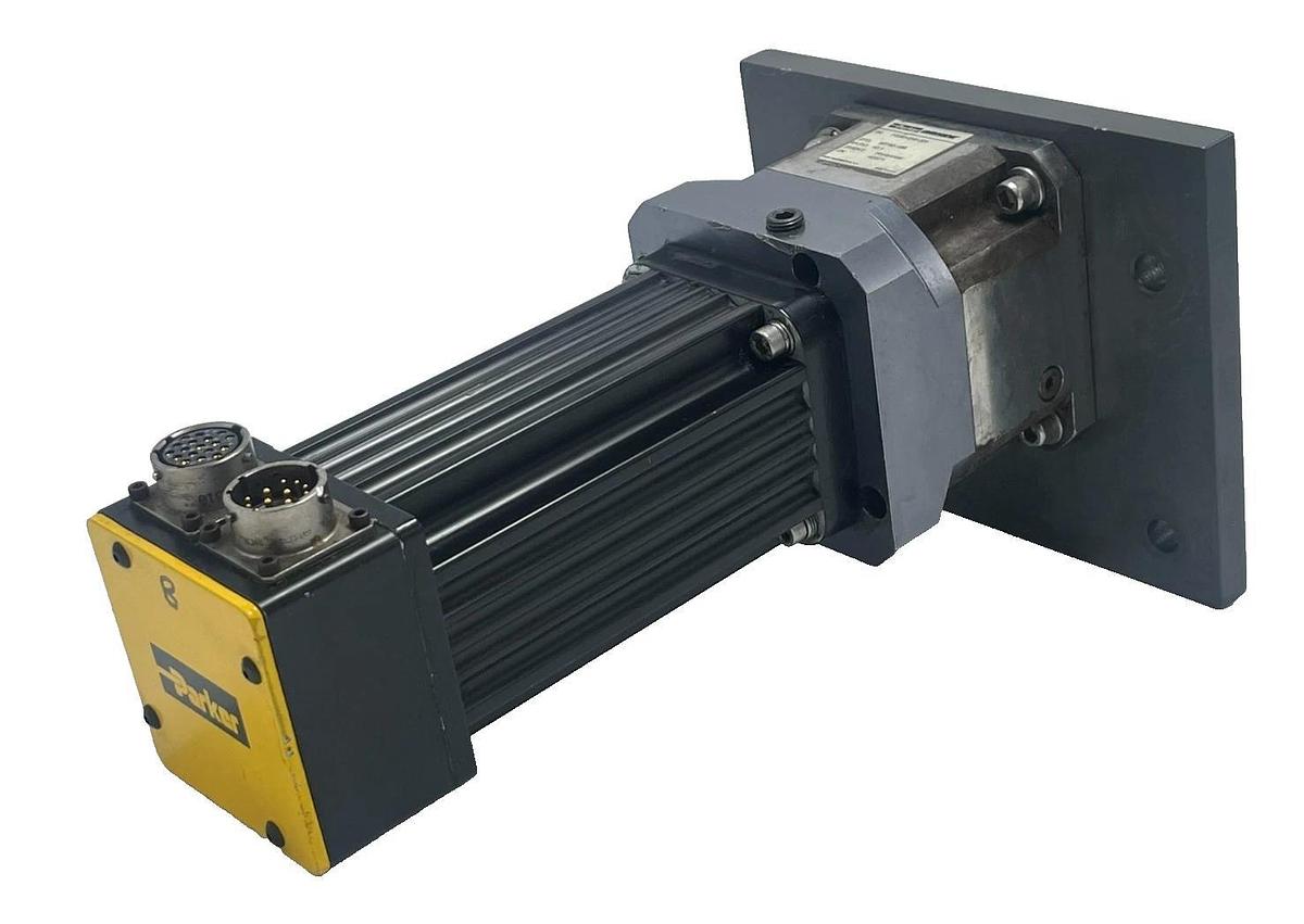 Used PARKER J0702FE-KMSN Servo Motor w/ PS90-010-SH Gearhead 10:1 Ratio 115V AC