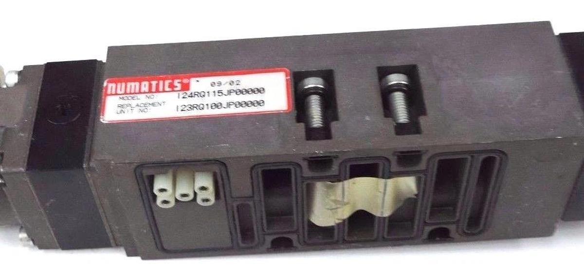 NEW NUMATICS I24RQ115JP00000 REGULATOR VALVE I23RQ100JP00000 W/ 214-103 GAUGES