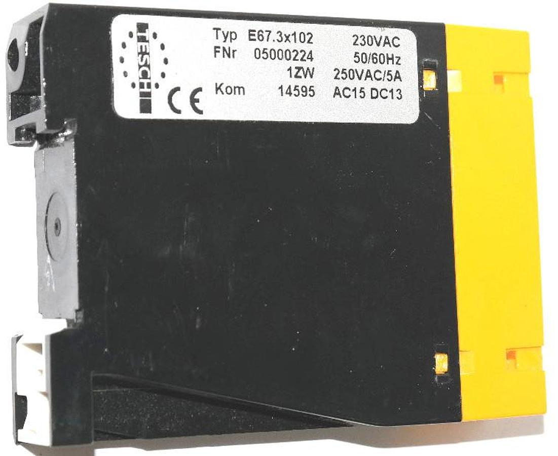 Used TESCH E67.3X102 SAFETY RELAY 230VAC 50/60HZ 5AMP E673X102