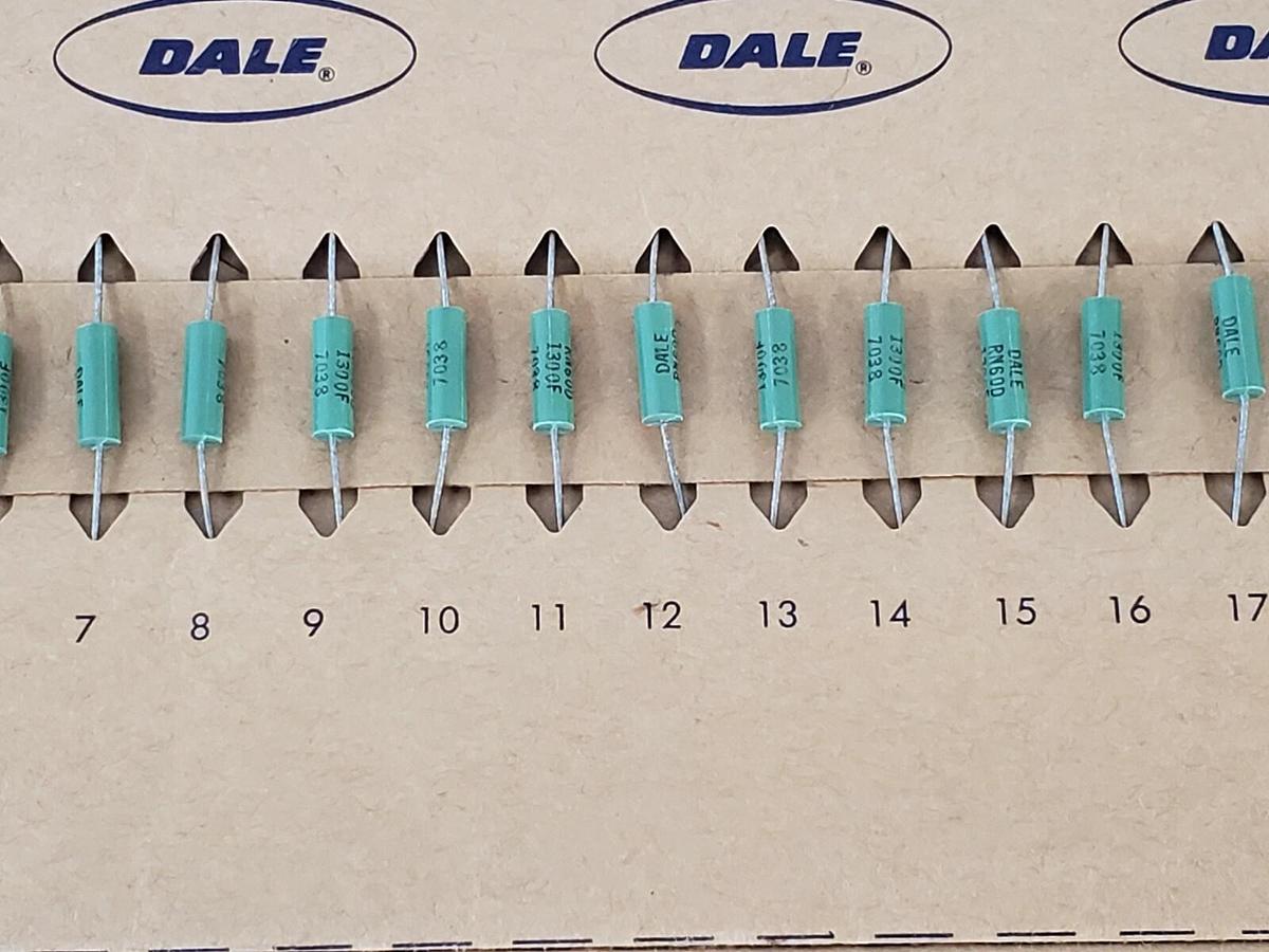 Used LOT OF 96 NEW DALE RN60D RESISTORS 1300F 7038 RN60D-1300F RN60D1300F