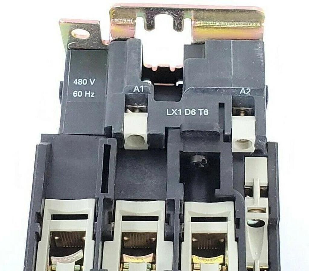 Used NIB TELEMECANIQUE LC1D8011T6 CONTACTOR 480V 60HZ