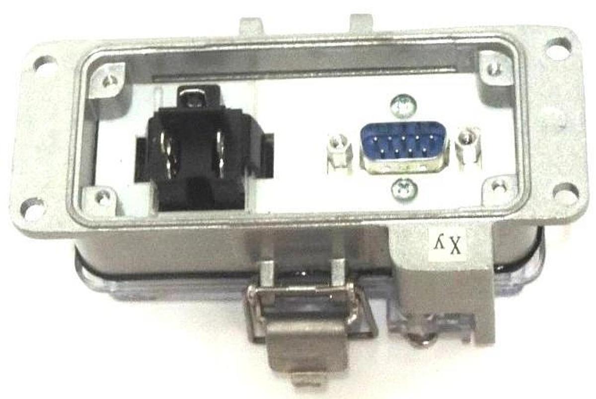 Used GRACE P-Q7-F3R0 INTERFACE PORT PQ7F3R0, 120VAC, 5A