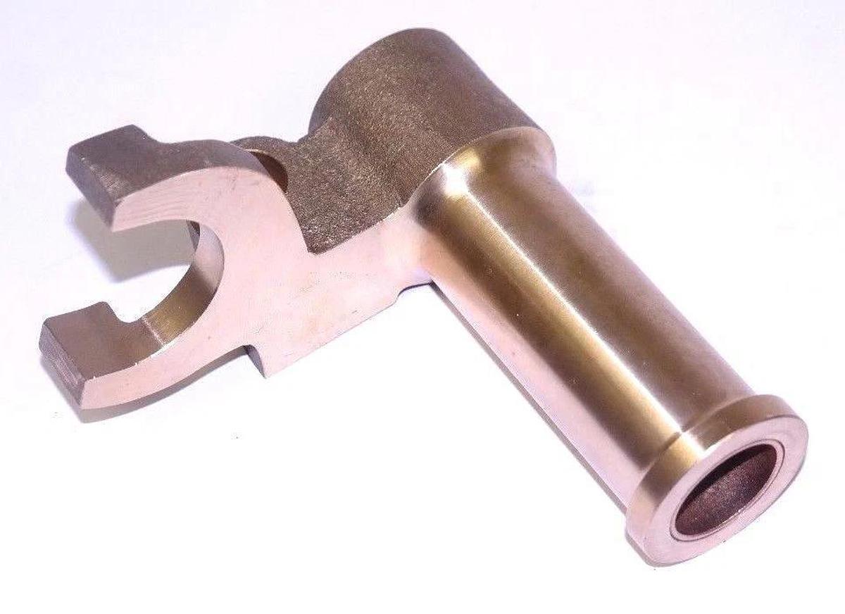 NEW YUKE ASO2281001 CAPPING SPINDLE W/ BUSHING 6899 AS02281001