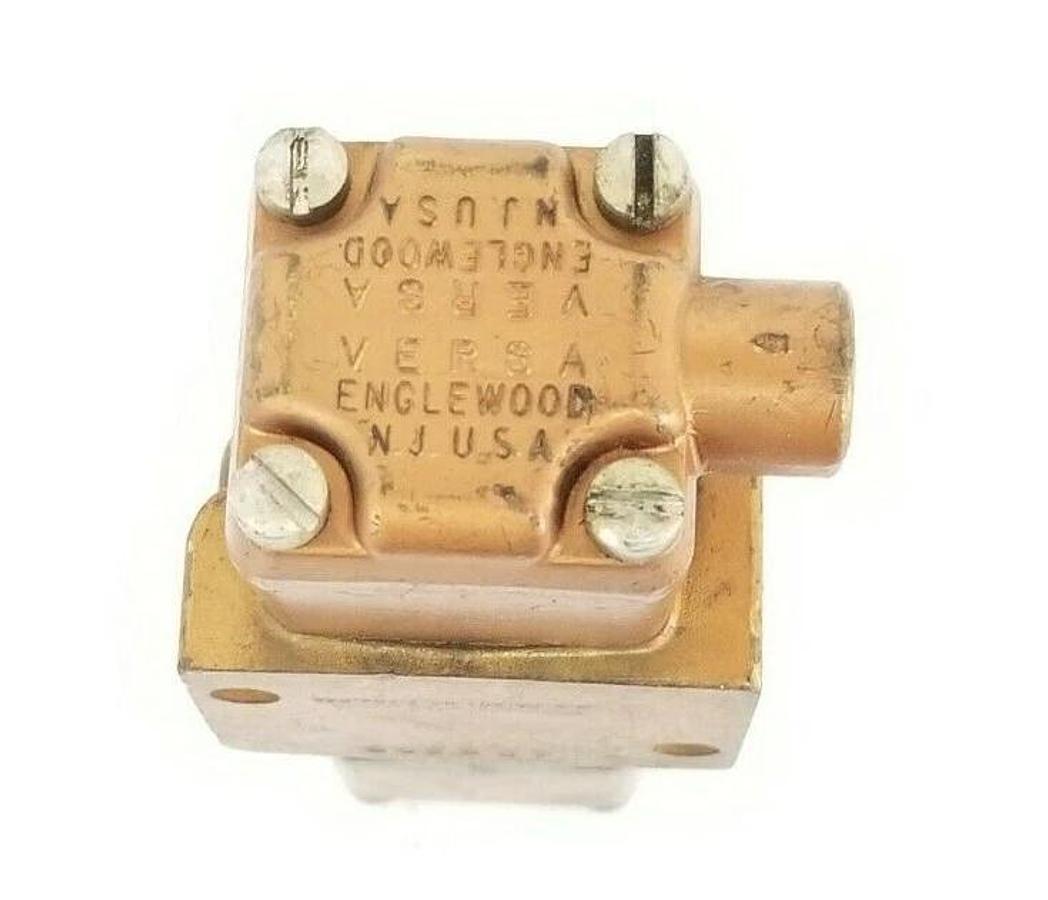 Used VERSA VPS-3302 BRASS DIRECTIONAL CONTROL VALVE VPS3302
