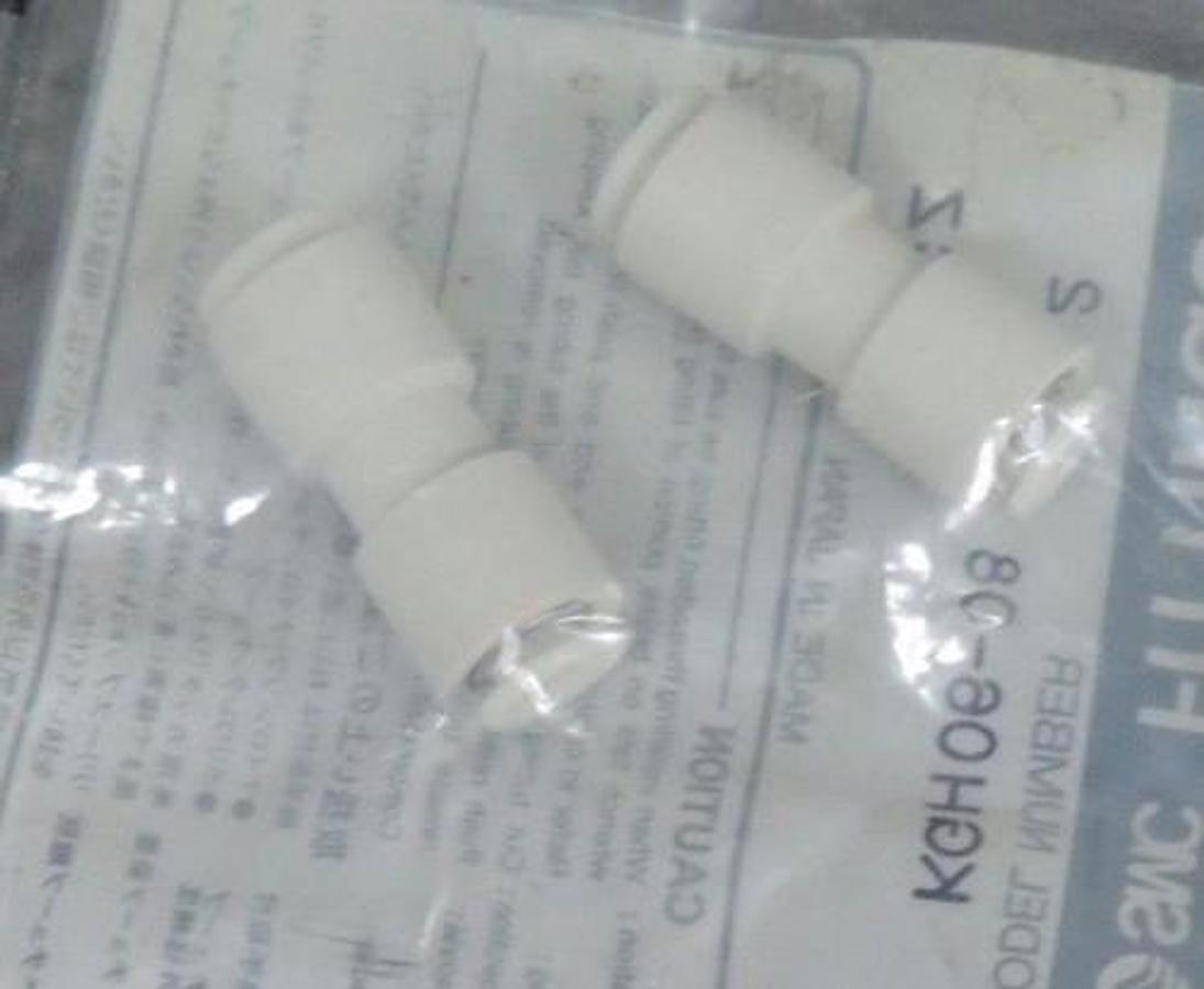 LOT OF 16 NEW SMC KGH06-08 MALE CONNECTOR FITTINGS KGH06-08-CZ