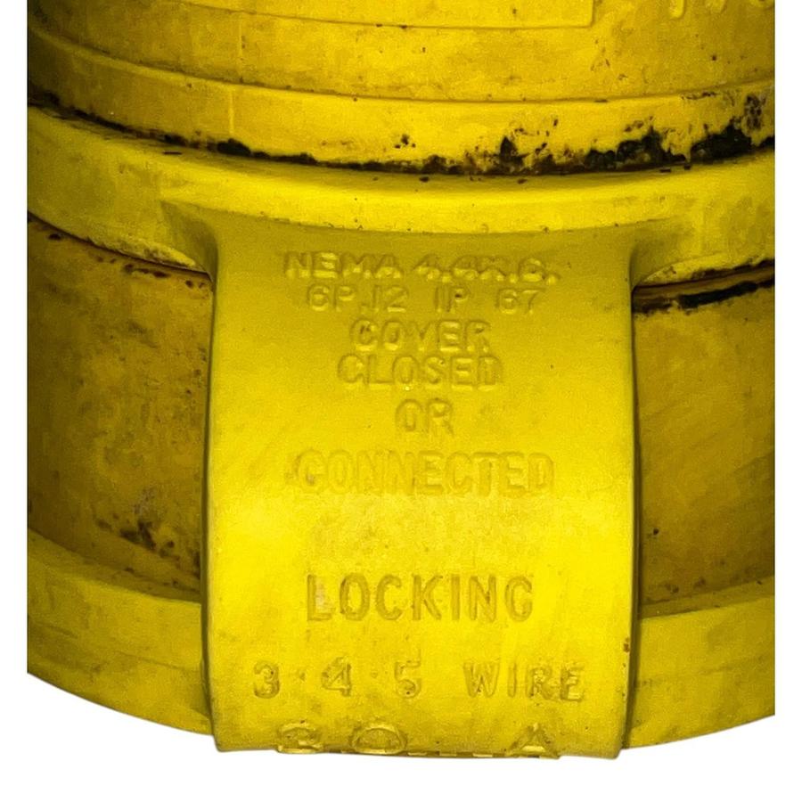 Used Leviton 29W75 Wetguard L15-30R Watertight Locking Connector 30A 250V
