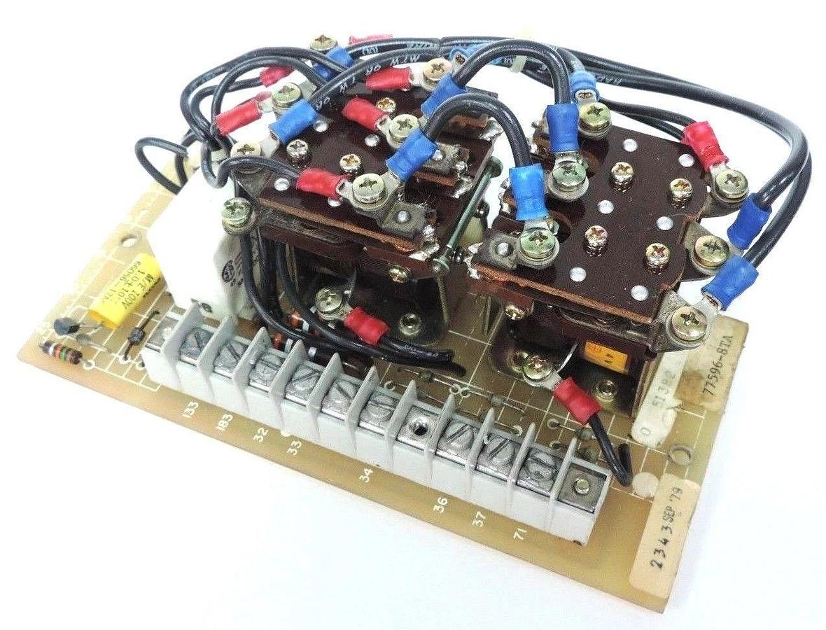 Used RELIANCE ELECTRIC 0-51382-3 REVERSE RELAY CARD 700874-40A BOARD