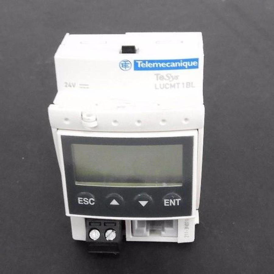 Used SCHNEIDER ELECTRIC TELEMECANIQUE LUCMT1BL TESYS MULTIFUCTION CONTROL UNIT 24V
