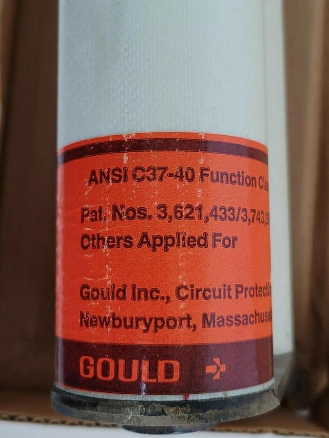 Used NIB GOULD SHAWMUT 225-007-977 AMP-TRAP CL-14 CURRENT LIMITING FUSE