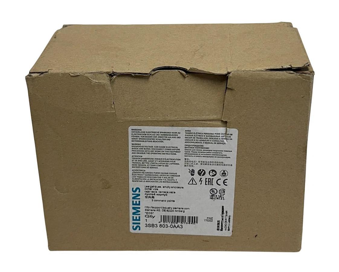 SIEMENS 3SB3 803-0AA3 / 3SB38030AA3 EMPTY ENCLOSURE FOR COMMAND DEVICES NSMP