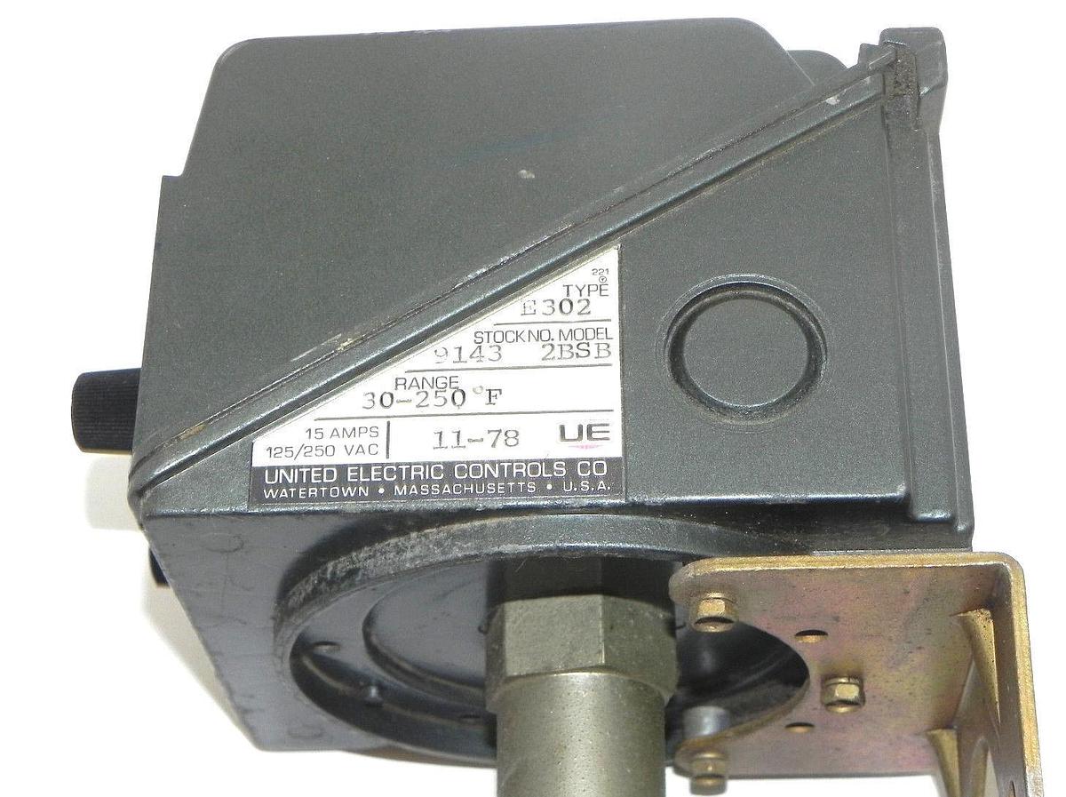Used UNITED ELECTRIC TYPE E302 STOCK NO. 9143 2BSB TEMPERATURE CONTROLLER 30-250DEG F