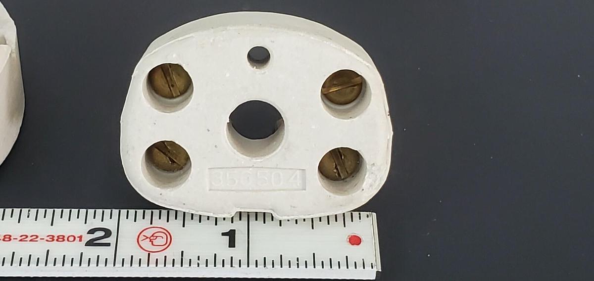 Used LOT OF 5 GENERIC 356504 CERAMIC TERMINAL BLOCKS