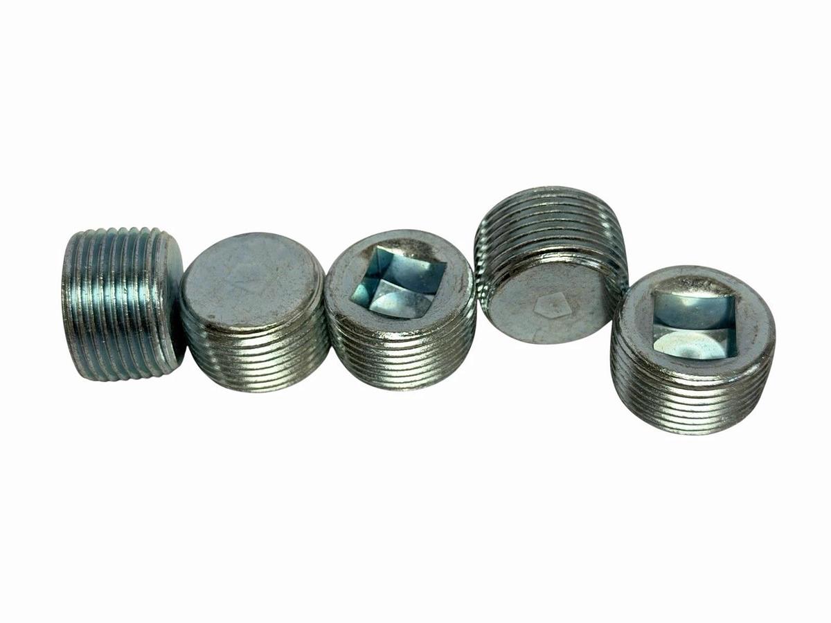 LOT OF 5 NEW EATON PLG2 PLUGS 3/4 RECESSED HEAD PLUGS