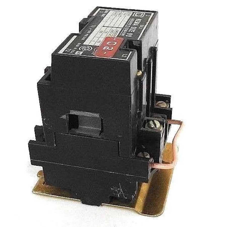 Used SQUARE D 8502-AO-1 CONTACTOR NEMA SIZE 00, FORM: S, SERIES: C, COIL: 24V 60HZ