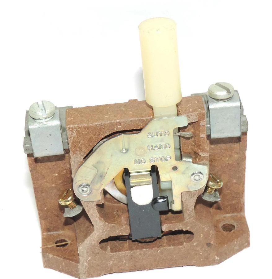 Used NIB WESTINGHOUSE MW-21 TYPE MW OVERLOAD RELAY MW21