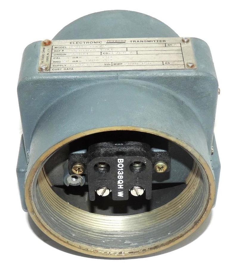 Used FOXBORO 821GH-ISCM2 ELECTRONIC TRANSMITTER W/ D0139GLCM/821GH, D0139GL