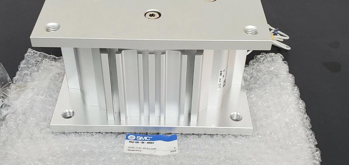 Used NEW SMC MGF100-50-M9NV CYLINDER W/ AUTOSWITCH MGF10050M9NV