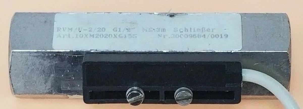 Used STASTO RVM/U-2/20 G 1/2" NPT FLOW SENSOR RVM/U 2/20 10XM2020XG15S 30009684/0019